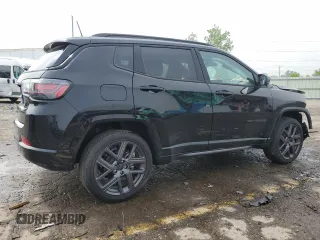 2025 Jeep Compass Limited с VIN 3C4NJDCN0ST540892, выставлен на аукционе Copart как лот 59910355 с пробегом 176 миль миль и Списание • Salvage title. История ставок и продаж доступна на DreamBid. Изображение 3.