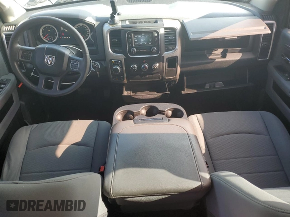 2014 Ram 1500 SLT z VIN 1C6RR7GT1ES186284, wystawiony jako Copart lot #58061785 z przebiegiem 135 890 mil mil oraz Szkoda całkowita • Salvage title. Historia ofert i sprzedaży dostępna na DreamBid. Obrazek 8.