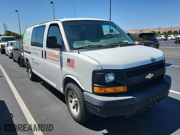 2012 Chevrolet Express Cargo z VIN 1GCSGAFX9C1137368, wystawiony jako IAAI lot #42619588 z przebiegiem 226 230 mil mil oraz . Historia ofert i sprzedaży dostępna na DreamBid. Obrazek 57.