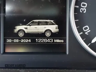 2012 Land Rover Range Rover Sport SC with VIN SALSH2E49CA720591, listed as a IAAI auction lot 40217754 with 122,643 mi miles. Bid and sale history available at carsss.com. Image 15.