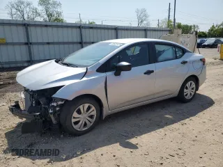 2023 Nissan Versa S z VIN 3N1CN8DV8PL859971, wystawiony jako Copart lot #58623125 z przebiegiem 10 042 mil mil oraz Szkoda całkowita • Salvage title. Historia ofert i sprzedaży dostępna na DreamBid. Obrazek 1.