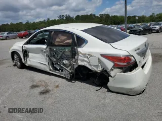 2015 Nissan Altima 2.5 z VIN 1N4AL3AP3FC299165, wystawiony jako Copart lot #53271205 z przebiegiem 191 337 mil mil oraz Szkoda całkowita • Salvage title. Historia ofert i sprzedaży dostępna na DreamBid. Obrazek 2.