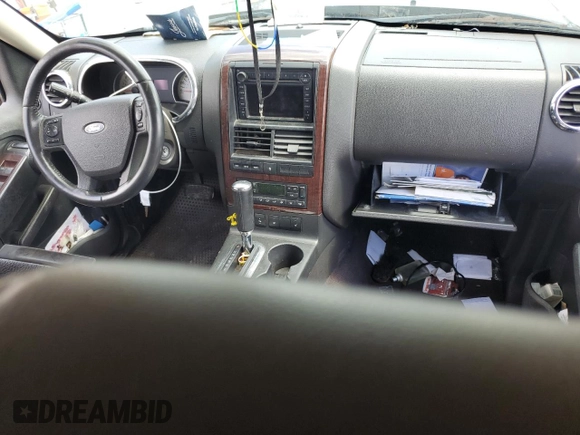 2006 Ford Explorer Limited with VIN 1FMEU65886UB32903, listed as a Copart auction lot 58937305 with Not provided miles and Salvage title. Bid and sale history available at DreamBid. Image 8.