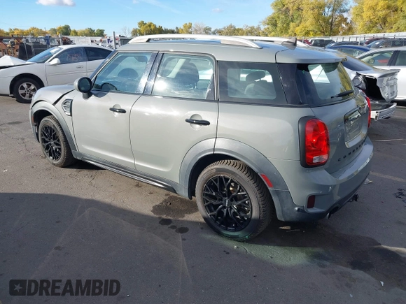 2017 MINI Countryman Cooper z VIN WMZYS7C38H3B63150, wystawiony jako IAAI lot #40754025 z przebiegiem 72 704 mil mil oraz . Historia ofert i sprzedaży dostępna na DreamBid. Obrazek 3.