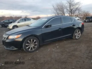2014 Acura ILX Tech Pkg with VIN 19VDE1F71EE002053, listed as a Copart auction lot 84196584 with 192,501 mi miles and Salvage Title. Bid and sale history available at carsss.com. Image 1.