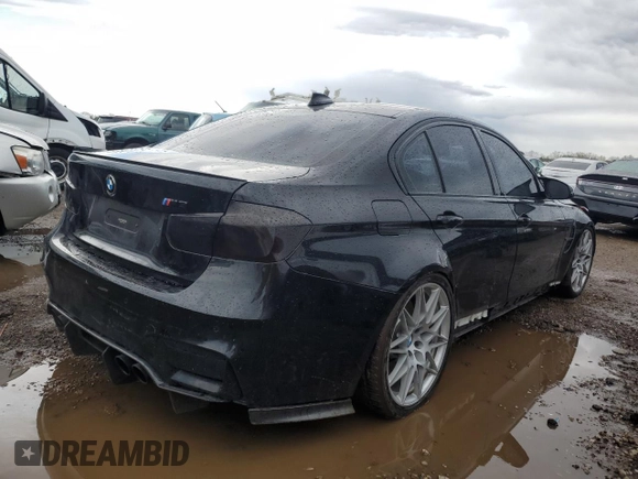 2018 BMW M3 z VIN WBS8M9C58J5J79386, wystawiony jako Copart lot #53724845 z przebiegiem 61 611 mil mil oraz Szkoda całkowita • Salvage title. Historia ofert i sprzedaży dostępna na DreamBid. Obrazek 3.