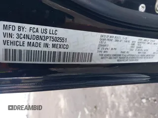 2023 Jeep Compass Latitude with VIN 3C4NJDBN3PT502551, listed as a IAAI auction lot 41327828 with 17,818 mi miles and . Bid and sale history available at DreamBid. Image 9.