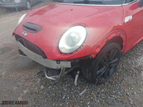 2015 MINI Cooper Hardtop S with VIN WMWXP7C52F2A60126, listed as a IAAI auction lot 41537299 with 72,576 mi miles. Bid and sale history available at carsss.com. Image 19.