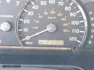 2005 Toyota Sequoia SR5 with VIN 5TDZT34A85S255793, listed as a IAAI auction lot 41173149 with 212,354 mi miles. Bid and sale history available at carsss.com. Image 15.