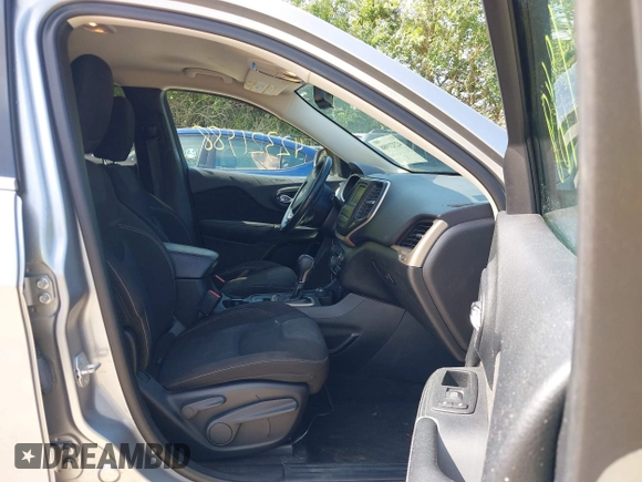 2016 Jeep Cherokee Latitude с VIN 1C4PJMCB8GW123908, выставлен на аукционе IAAI как лот 42321988 с пробегом 77 358 миль миль и . История ставок и продаж доступна на DreamBid. Изображение 5.