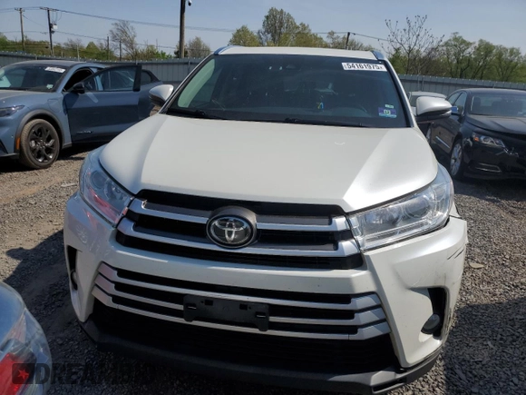2019 Toyota Highlander SE z VIN 5TDJZRFH1KS629231, wystawiony jako Copart lot #54161975 z przebiegiem 218 689 mil mil oraz Szkoda całkowita • Salvage title. Historia ofert i sprzedaży dostępna na DreamBid. Obrazek 5.