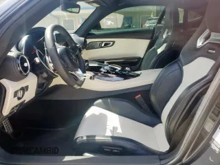 2016 Mercedes-Benz AMG GT z VIN WDDYJAJA0GA000264, wystawiony jako Copart lot #57244855 z przebiegiem 41 101 mil mil oraz Tytuł czysty. Historia ofert i sprzedaży dostępna na DreamBid. Obrazek 7.