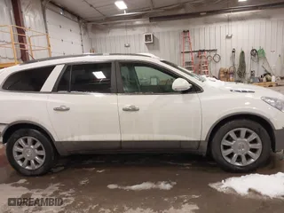 2011 Buick Enclave CXL-1 with VIN 5GAKVBED8BJ380463, listed as a IAAI auction lot 41577710 with 260,064 mi miles. Bid and sale history available at carsss.com. Image 13.