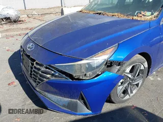 2022 Hyundai Elantra SEL z VIN 5NPLN4AG8NH060510, wystawiony jako IAAI lot #40845087 z przebiegiem Nie podano mil oraz . Historia ofert i sprzedaży dostępna na DreamBid. Obrazek 6.