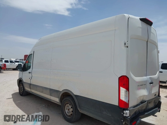 2023 Ford Transit Cargo z VIN 1FTBR3X83PKA97706, wystawiony jako IAAI lot #42253817 z przebiegiem 54 042 mil mil oraz . Historia ofert i sprzedaży dostępna na DreamBid. Obrazek 3.