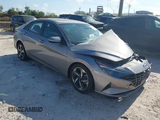 2023 Hyundai Elantra SEL z VIN KMHLS4AG6PU550165, wystawiony jako IAAI lot #41568550 z przebiegiem Nie podano mil oraz . Historia ofert i sprzedaży dostępna na DreamBid. Obrazek 1.