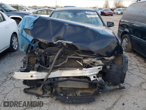 2013 BMW 3 Series 320i xDrive z VIN WBA3C3C56DF980153, wystawiony jako Copart lot #51377753 z przebiegiem Nie podano mil oraz Nie do naprawy • Non repairable. Historia ofert i sprzedaży dostępna na DreamBid. Obrazek 5.