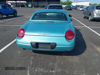 2002 Ford Thunderbird Hardtop Premium z VIN 1FAHP60AX2Y118061, wystawiony jako IAAI lot #42332263 z przebiegiem 162 591 mil mil oraz . Historia ofert i sprzedaży dostępna na DreamBid. Obrazek 16.