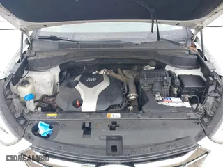 2013 Hyundai Santa Fe 2.0T Sport with VIN 5XYZUDLA8DG079795, listed as a IAAI auction lot 42035743 with 170,321 mi miles. Bid and sale history available at carsss.com. Image 10.
