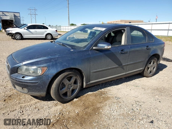 2007 Volvo S40 2.5L Turbo with VIN YV1MH682972314712, listed as a Copart auction lot 69007104 with 144,101 mi miles and Salvage Title. Bid and sale history available at carsss.com. Image 1.