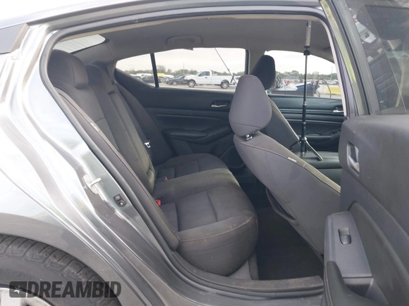 2020 Nissan Altima 2.5 S with VIN 1N4BL4BV4LC247109, listed as a IAAI auction lot 42085352 with 99,016 mi miles. Bid and sale history available at carsss.com. Image 8.