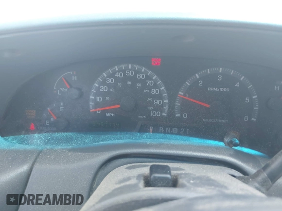 2001 Ford F-150 XL z VIN 2FTRX18L41CA04375, wystawiony jako IAAI lot #42443767 z przebiegiem 345 170 mil mil oraz . Historia ofert i sprzedaży dostępna na DreamBid. Obrazek 7.