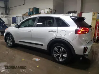 2020 Kia Niro EX Premium with VIN KNDCE3LC4L5370977, listed as a Copart auction lot 46602015 with 111,462 mi miles and Salvage Title. Bid and sale history available at carsss.com. Image 2.