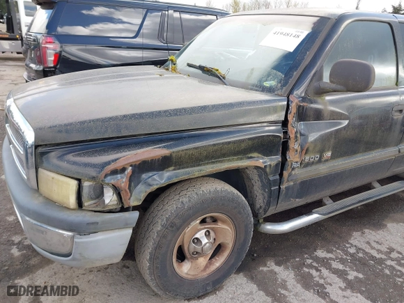 2001 Dodge Ram 1500 with VIN 1B7HC13Z11J549261, listed as a IAAI auction lot 41948148 with 241,326 mi miles. Bid and sale history available at carsss.com. Image 6.