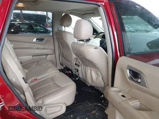 2019 Nissan Pathfinder S z VIN 5N1DR2MM5KC592248, wystawiony jako IAAI lot #41913415 z przebiegiem 83 024 mil mil oraz . Historia ofert i sprzedaży dostępna na DreamBid. Obrazek 8.