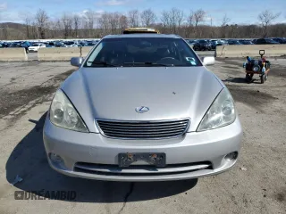 2005 Lexus ES 330 with VIN JTHBA30G755085948, listed as a Copart auction lot 52177045 with 162,990 mi miles and Salvage Title. Bid and sale history available at carsss.com. Image 5.