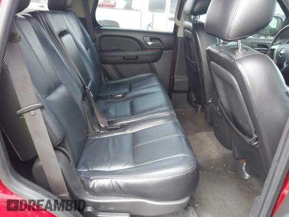 2013 Chevrolet Tahoe LS with VIN 1GNSCAE00DR359498, listed as a IAAI auction lot 40125477 with 156,100 mi miles and . Bid and sale history available at DreamBid. Image 8.