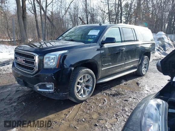 2015 GMC Yukon XL SLT with VIN 1GKS2HKC9FR159164, listed as a IAAI auction lot 41708822 with 136,730 mi miles. Bid and sale history available at carsss.com. Image 17.