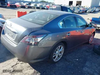 2014 Nissan Maxima 3.5 S with VIN 1N4AA5AP5EC484771, listed as a IAAI auction lot 41138121 with 117,218 mi miles. Bid and sale history available at carsss.com. Image 4.