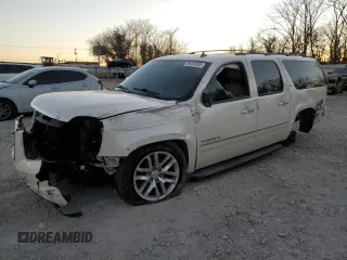 2013 GMC Yukon XL SLT with VIN 1GKS1KE03DR370097, listed as a Copart auction lot 89183535 with Not Provided miles and Salvage Title. Bid and sale history available at carsss.com. Image 1.