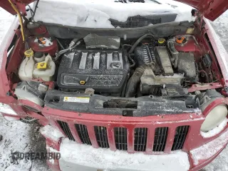 2007 Jeep Compass Limited with VIN 1J8FF57W67D256591, listed as a Copart auction lot 44167335 with 179,456 mi miles and Salvage Title. Bid and sale history available at carsss.com. Image 12.
