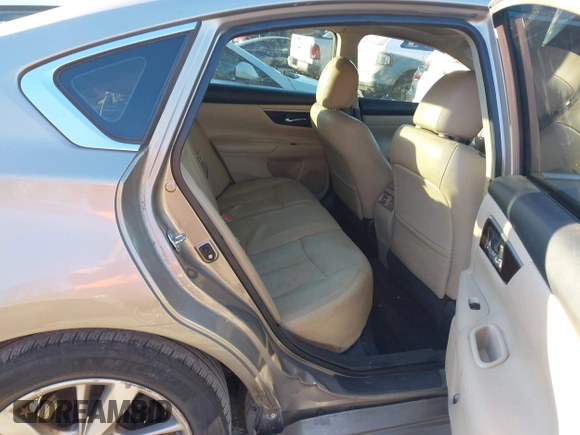 2015 Nissan Altima SL with VIN 1N4AL3AP9FN405848, listed as a IAAI auction lot 41304427 with 173,121 mi miles and . Bid and sale history available at DreamBid. Image 8.