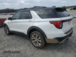 2025 Ford Explorer Platinum with VIN 1FMWK8HC5SGA65983, listed as a Copart auction lot 49856645 with 3,870 mi miles and Salvage title. Bid and sale history available at DreamBid. Image 2.