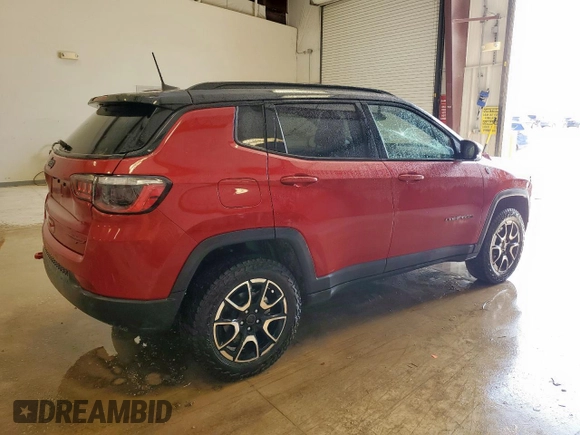 2025 Jeep Compass Trailhawk с VIN 3C4NJDDN5ST557511, выставлен на аукционе Copart как лот 61814945 с пробегом 16 464 миль миль и Чистый • Clean title. История ставок и продаж доступна на DreamBid. Изображение 3.