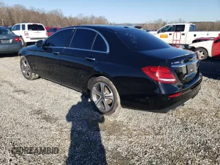 2018 Mercedes-Benz E-Class E 300 with VIN WDDZF4KB4JA447699, listed as a Copart auction lot 73280172 with 10,101 mi miles. Bid and sale history available at carsss.com. Image 2.
