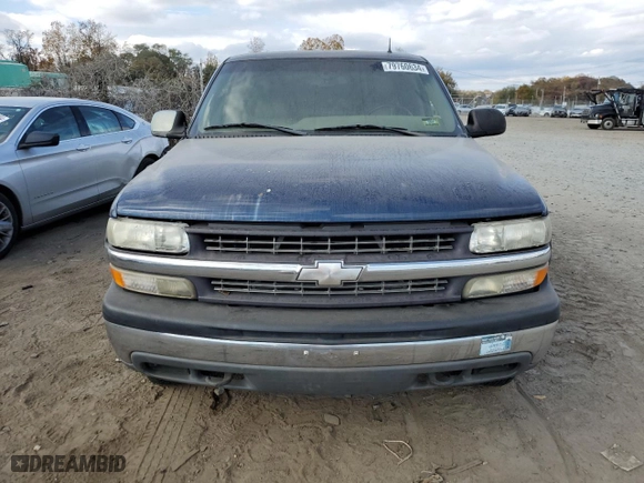 2001 Chevrolet Silverado 1500 LT with VIN 1GCEK19T01E192043, listed as a Copart auction lot 79760634 with 236,294 mi miles and Clean Title. Bid and sale history available at carsss.com. Image 5.