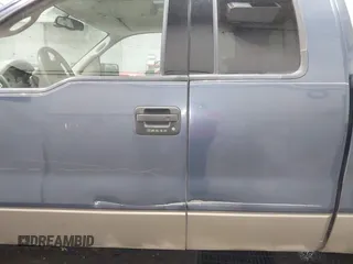 2004 Ford F-150 XLT with VIN 1FTPX14524NB84856, listed as a IAAI auction lot 41929389 with 207,151 mi miles. Bid and sale history available at carsss.com. Image 14.