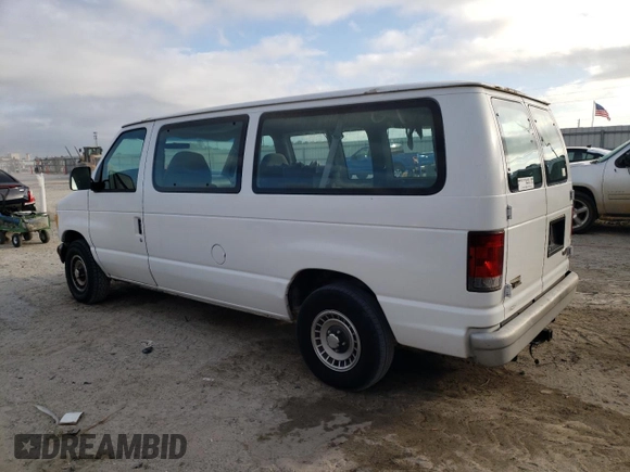 2002 Ford Econoline Passenger XL с VIN 1FMRE11272HB81824, выставлен на аукционе Copart как лот 89143725 с пробегом 376 224 миль миль и Чистый • Clean title. История ставок и продаж доступна на DreamBid. Изображение 2.