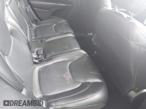 2015 Jeep Cherokee Limited with VIN 1C4PJMDS9FW635481, listed as a IAAI auction lot 42118784 with 154,776 mi miles. Bid and sale history available at carsss.com. Image 8.