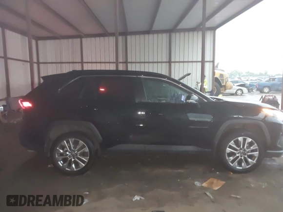 2024 Toyota RAV4 XLE Premium with VIN 2T3C1RFVXRC276312, listed as a IAAI auction lot 42199322 with 74,966 mi miles and . Bid and sale history available at DreamBid. Image 13.