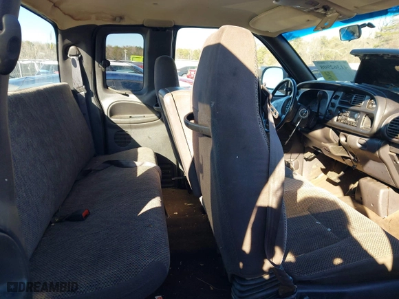 2000 Dodge Ram 1500 with VIN 1B7HC13Y7YJ180942, listed as a IAAI auction lot 41362908 with 398,452 mi miles. Bid and sale history available at carsss.com. Image 8.