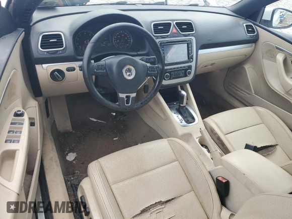 2012 Volkswagen Eos Komfort с VIN WVWBW7AH5CV000345, выставлен на аукционе Copart как лот 56725995 с пробегом 130 903 миль миль и Списание • Salvage title. История ставок и продаж доступна на DreamBid. Изображение 8.