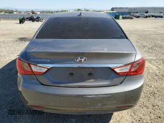 2013 Hyundai Sonata GLS z VIN 5NPEB4AC4DH585156, wystawiony jako Copart lot #58865225 z przebiegiem 142 382 mil mil oraz Szkoda całkowita • Salvage title. Historia ofert i sprzedaży dostępna na DreamBid. Obrazek 6.