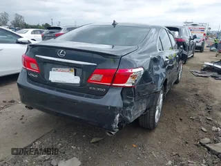 2010 Lexus ES with VIN JTHBK1EGXA2405379, listed as a IAAI auction lot 42062348 with 73,526 mi miles. Bid and sale history available at carsss.com. Image 4.