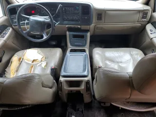 2002 Chevrolet Avalanche z VIN 3GNEK13T12G297684, wystawiony jako Copart lot #54044065 z przebiegiem 246 763 mil mil oraz Szkoda całkowita • Salvage title. Historia ofert i sprzedaży dostępna na DreamBid. Obrazek 8.