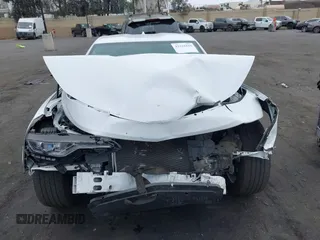 2023 Chevrolet Camaro 2LT z VIN 1G1FD1RS1P0132244, wystawiony jako IAAI lot #42110410 z przebiegiem 39 031 mil mil oraz . Historia ofert i sprzedaży dostępna na DreamBid. Obrazek 6.